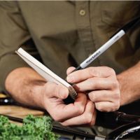 Papermate Kugelschreiber 045 2084379 M 1mm Kappe schwarz