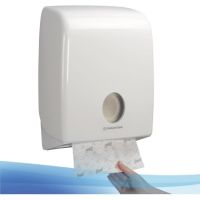 Scott Papierhandtücher Essential 6609 2-lagig weiß 16x220Bl.