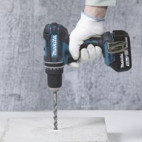 makita Akku-Schlagbohrschrauber-Set DHP482RFX9 18V/3Ah 2 Akkus +Ladeger