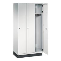 C+P Umkleidespind 4510030S10053 Sockel 3Abteile B900mm lgr/lgr