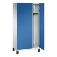 C+P Umkleidespind 4510030S10043 Füße 3Abteile B900mm lgr/ebl